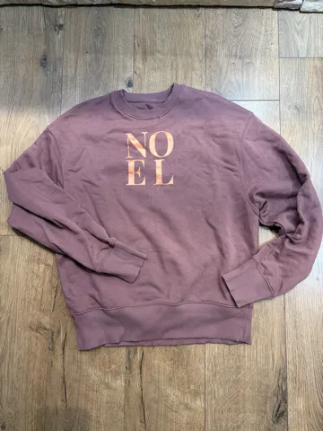 Ženski duks u prelepoj prljavo roze