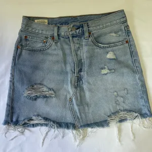 Levis teksas suknja
