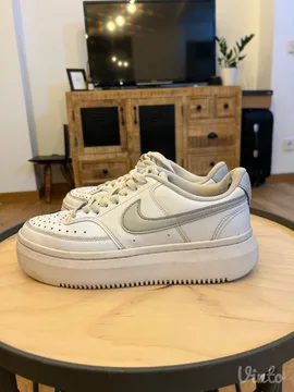 Nike bele patike