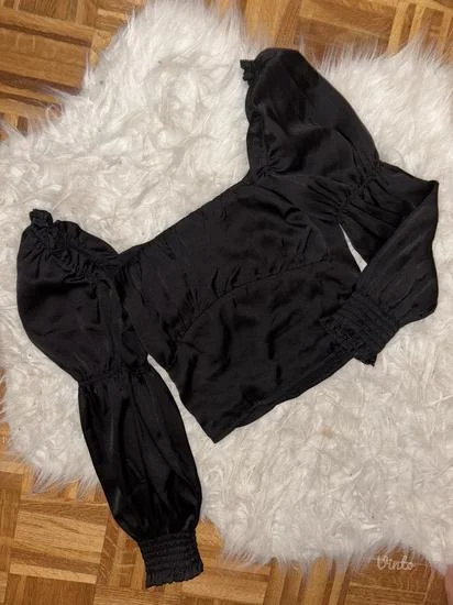 H&M - Satenska bluza