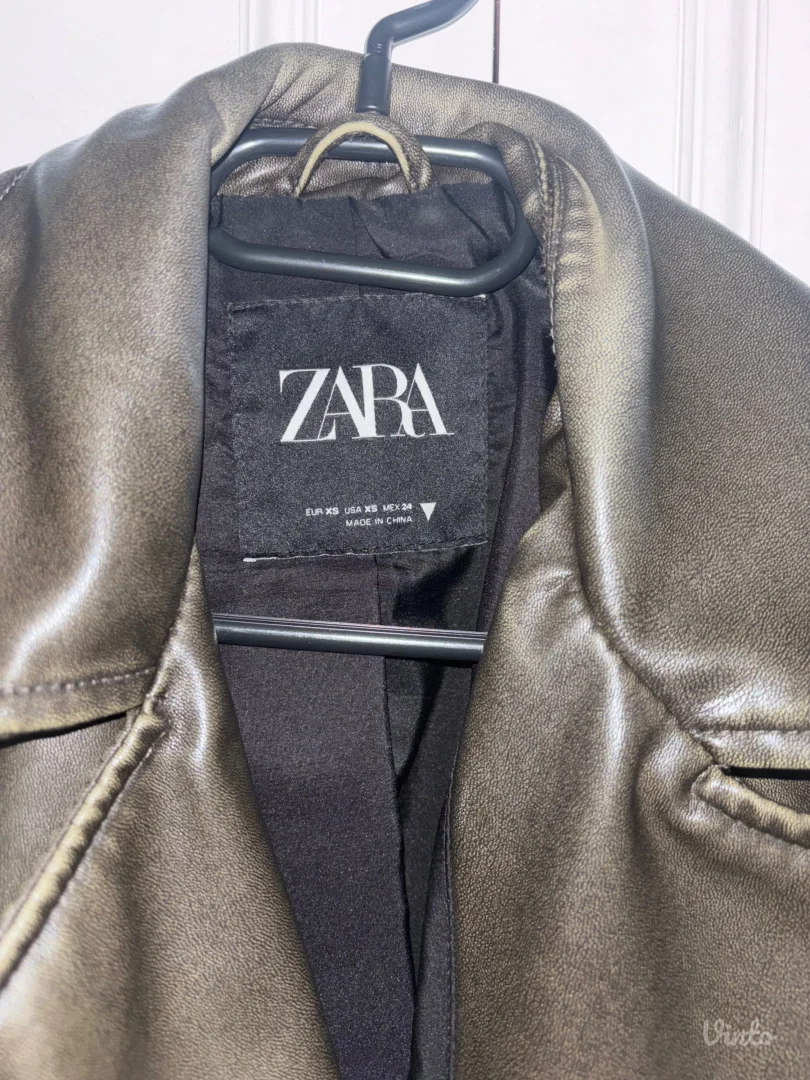 Zara viralna kozna jakna