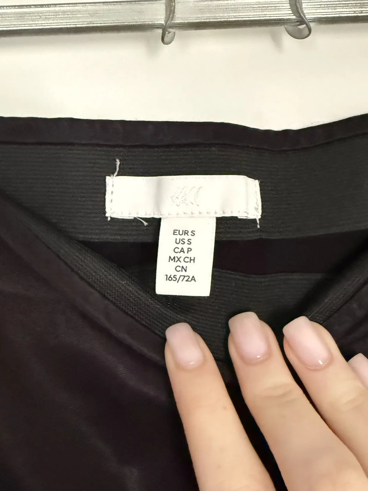 H & M duga suknja