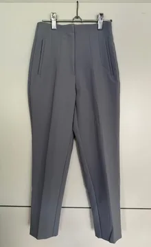 Zara pantalone