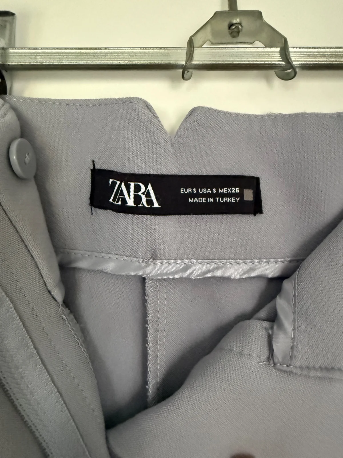 Zara pantalone