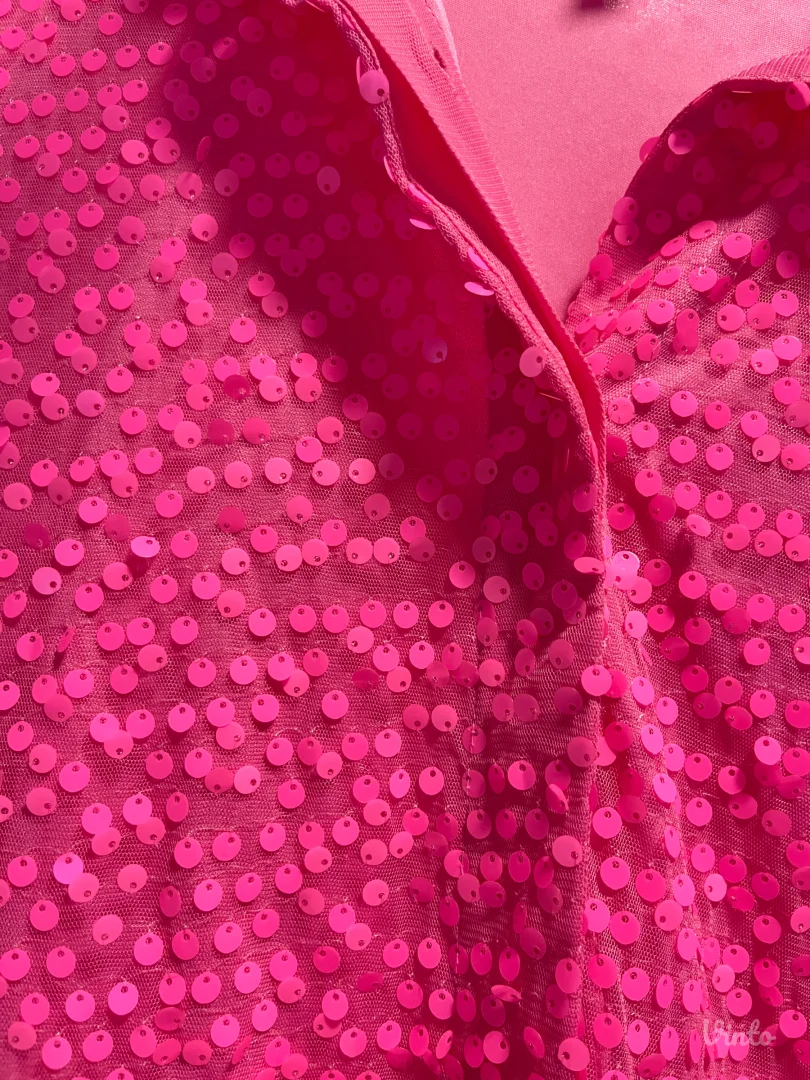 roze šljkoičava haljina-košulja