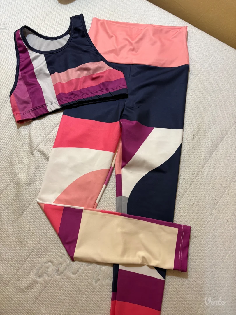 Helanke i top za trening