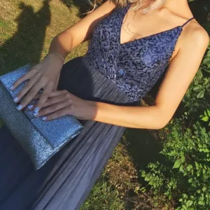 Two sisters-svečana haljina