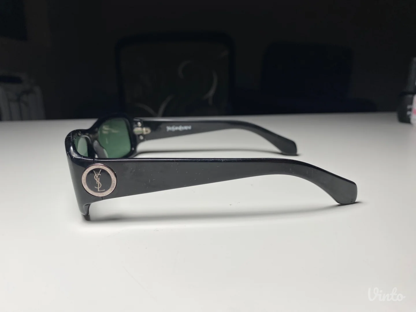 Yves Saint Laurent naocare