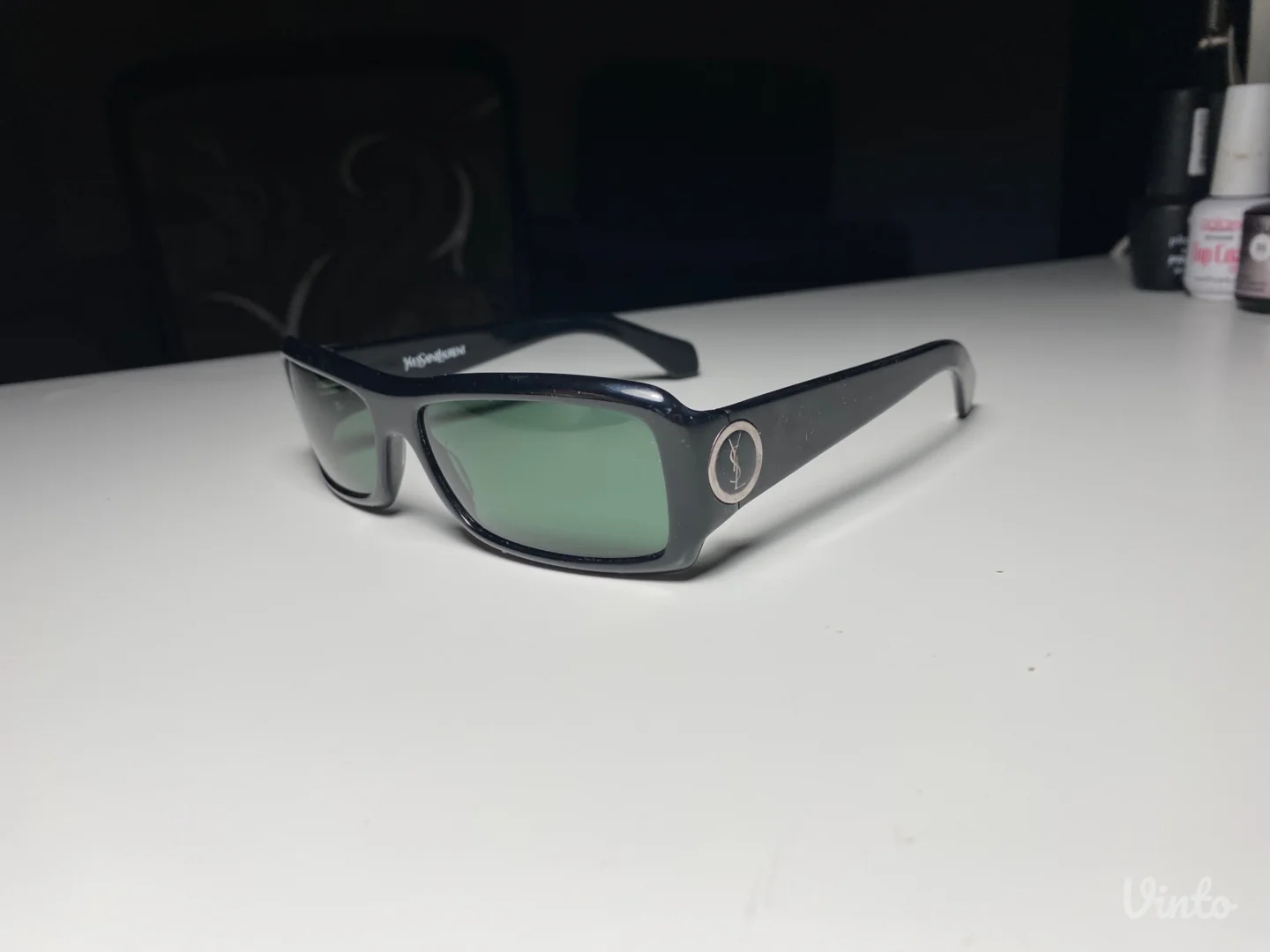 Yves Saint Laurent naocare