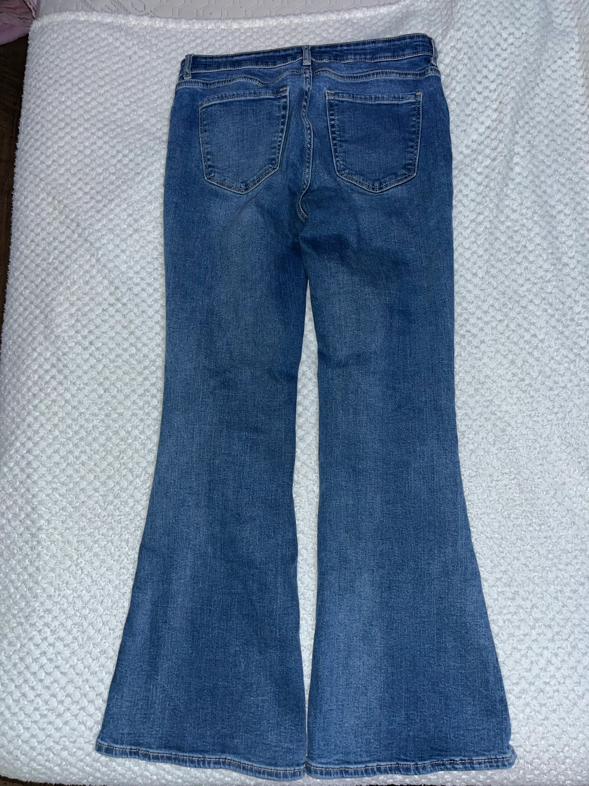 Bershka flare farmerke