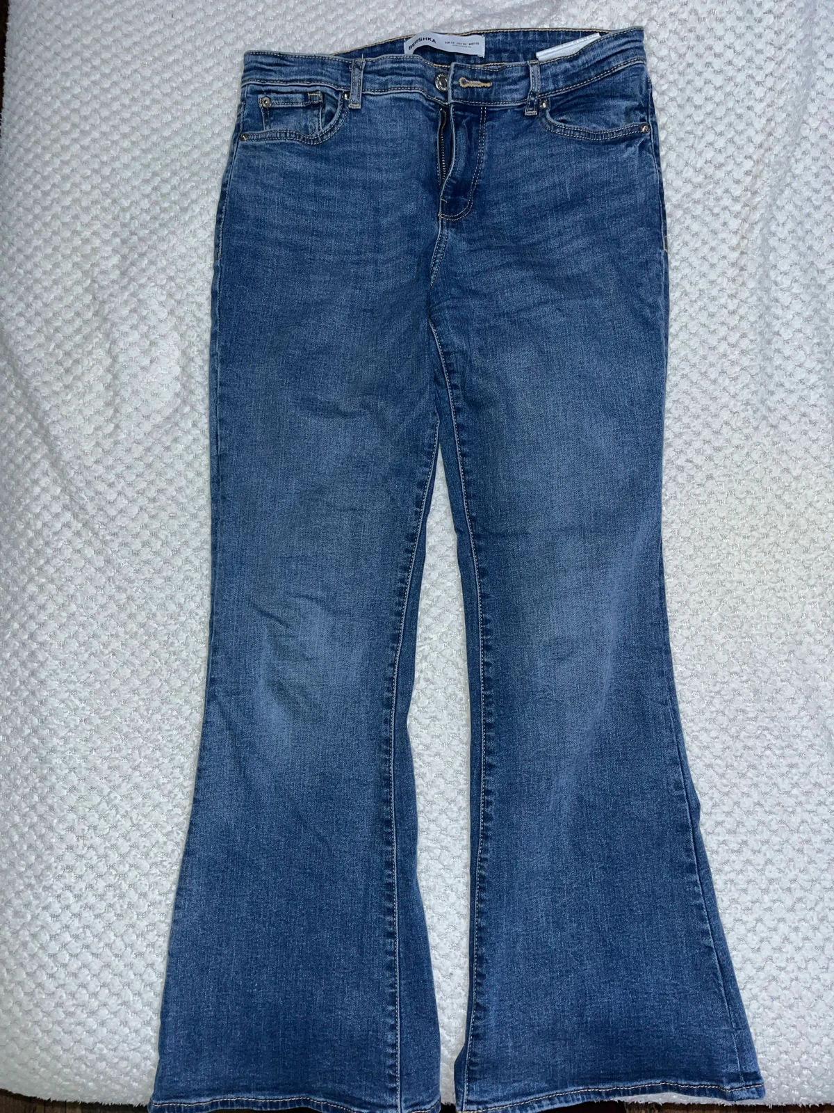Bershka flare farmerke