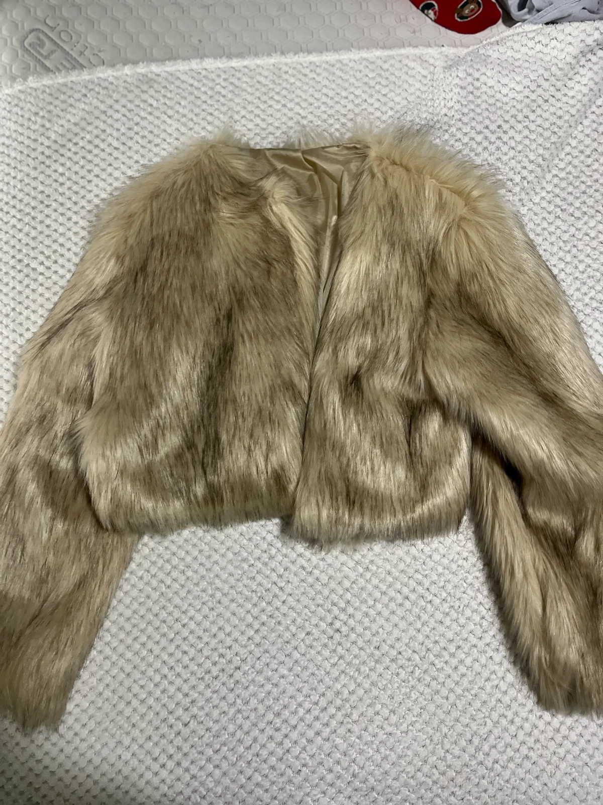 Oversized crop bunda