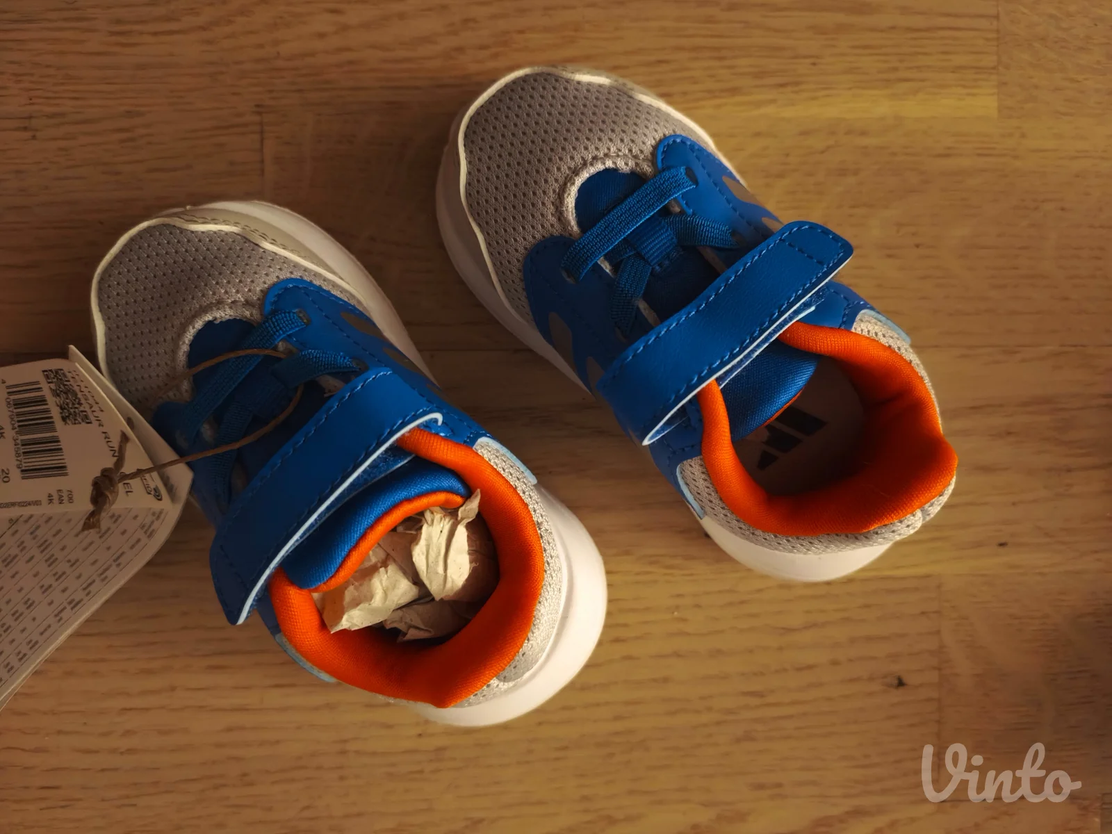 Adidas patike za dečake br. 20