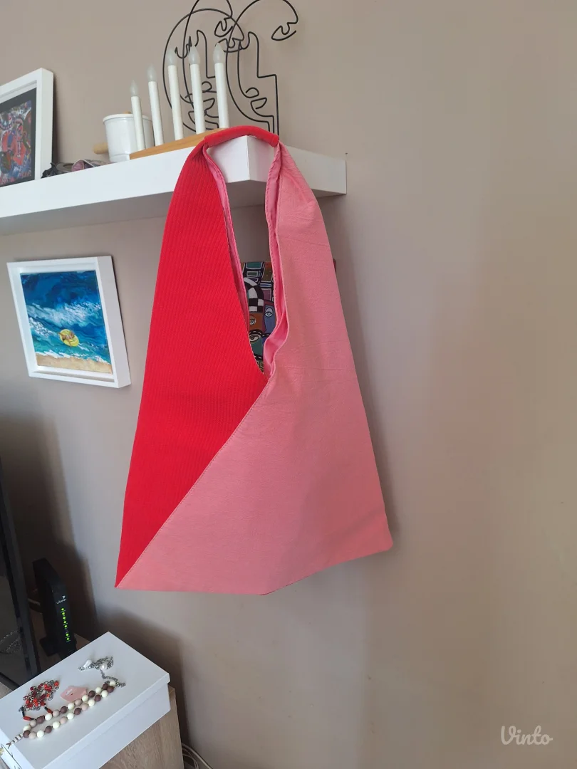 Apivita pink torba