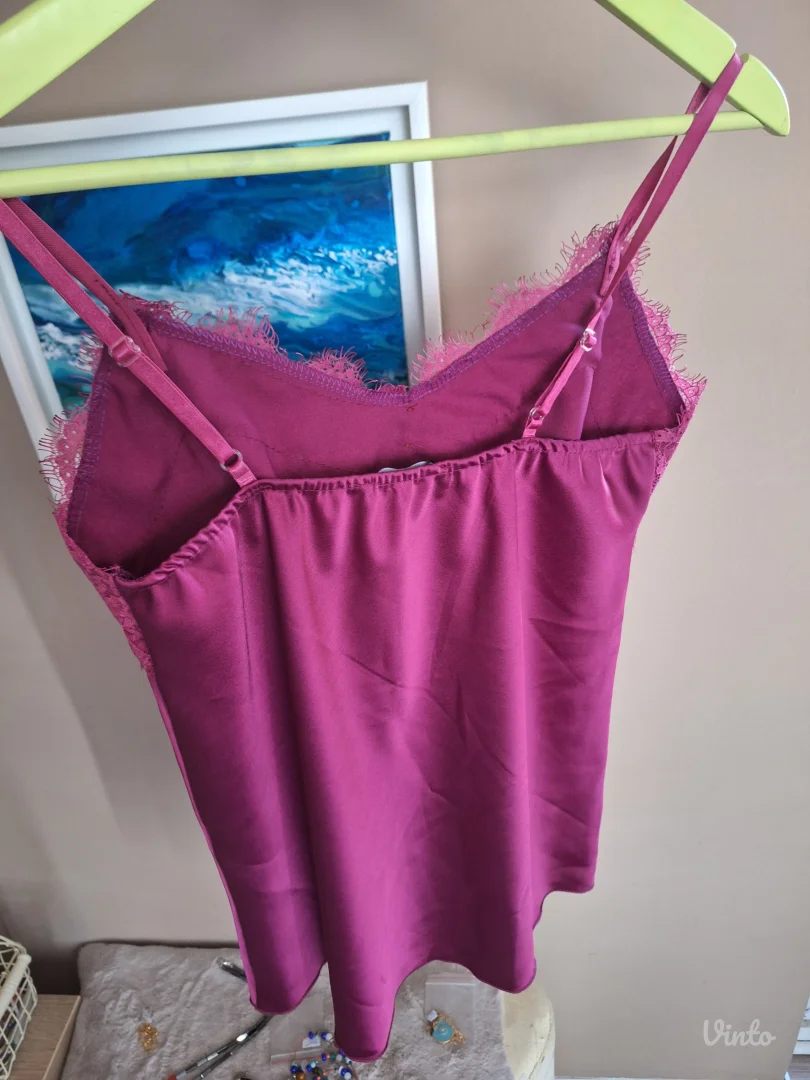 Nova satenska bluza sa cipkom