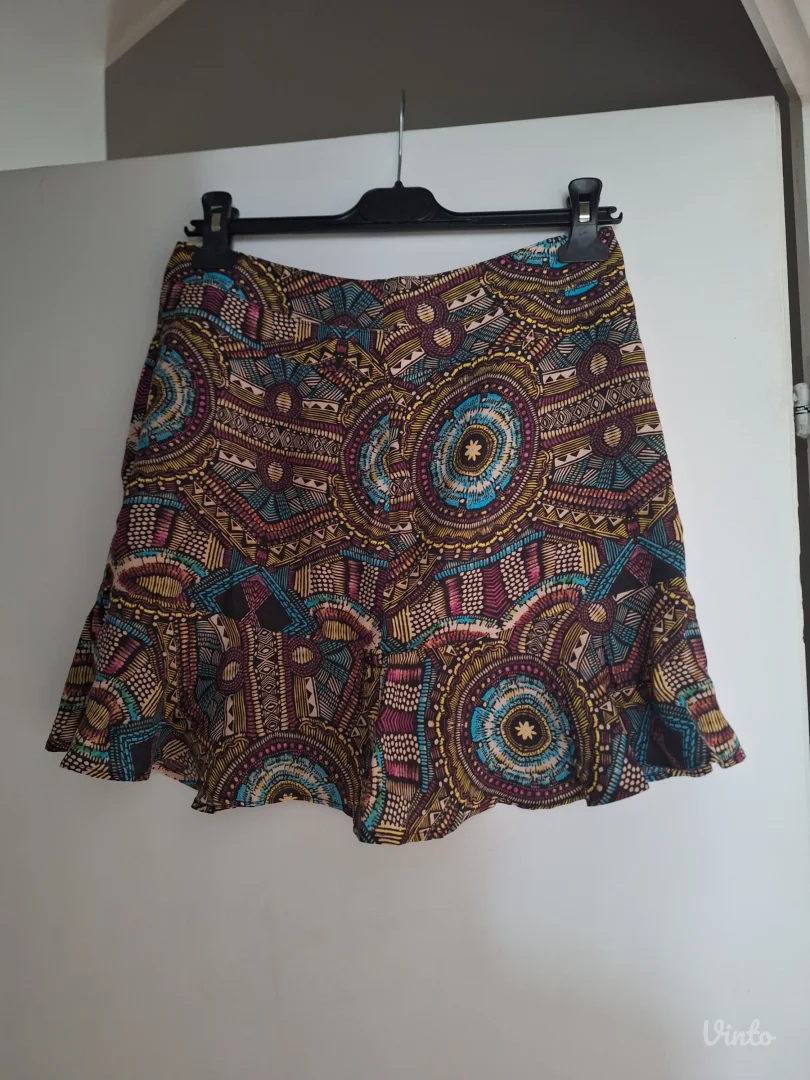 Stradivarius sarena suknja