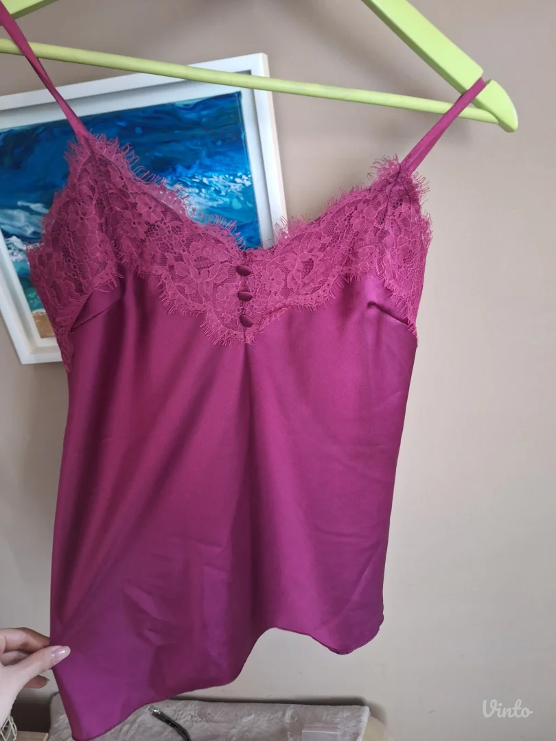 Nova satenska bluza sa cipkom