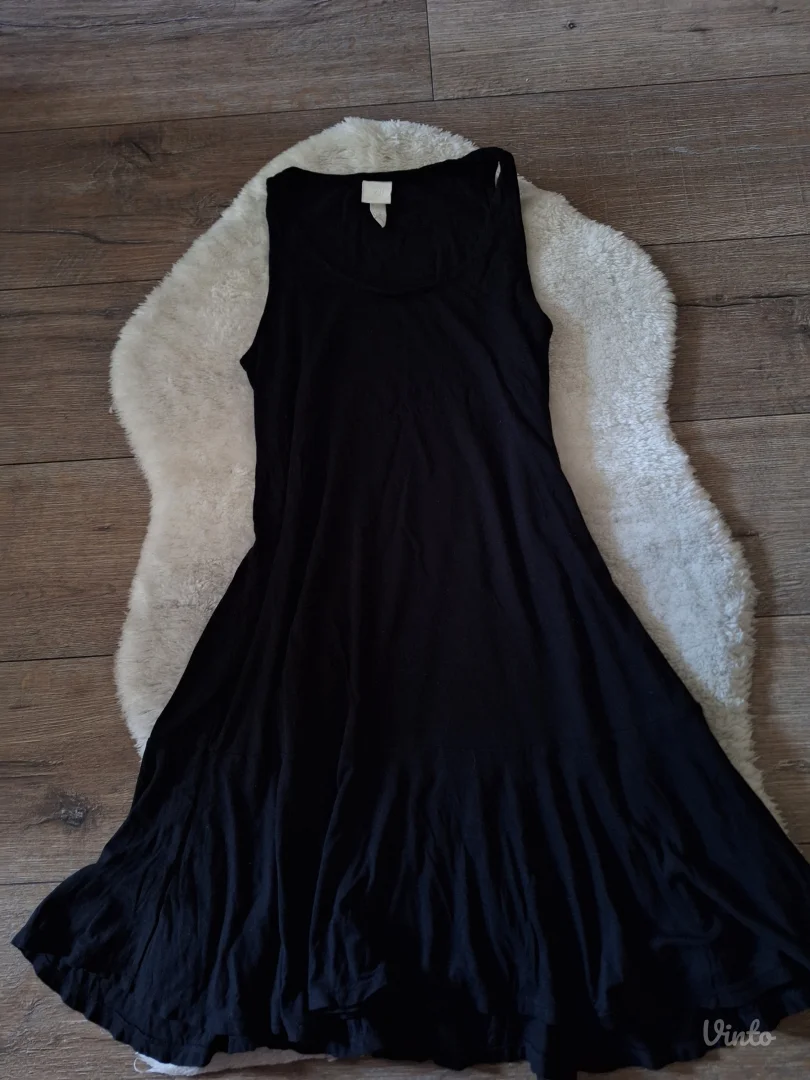 H&M crna letnja haljinica