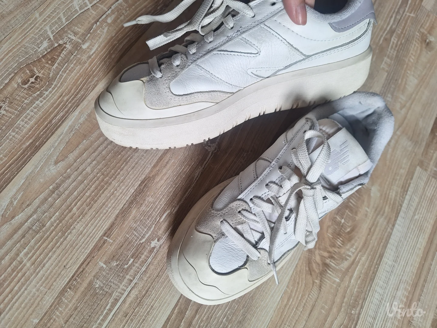 New balance bele patike