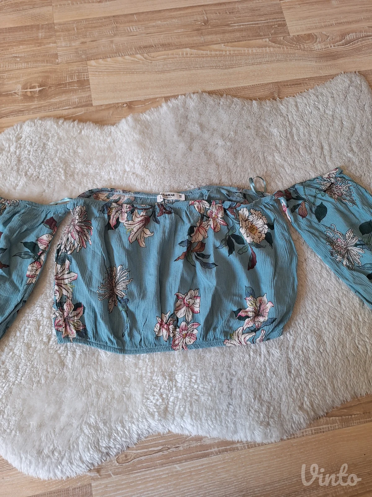 Pull&bear off shoulders top