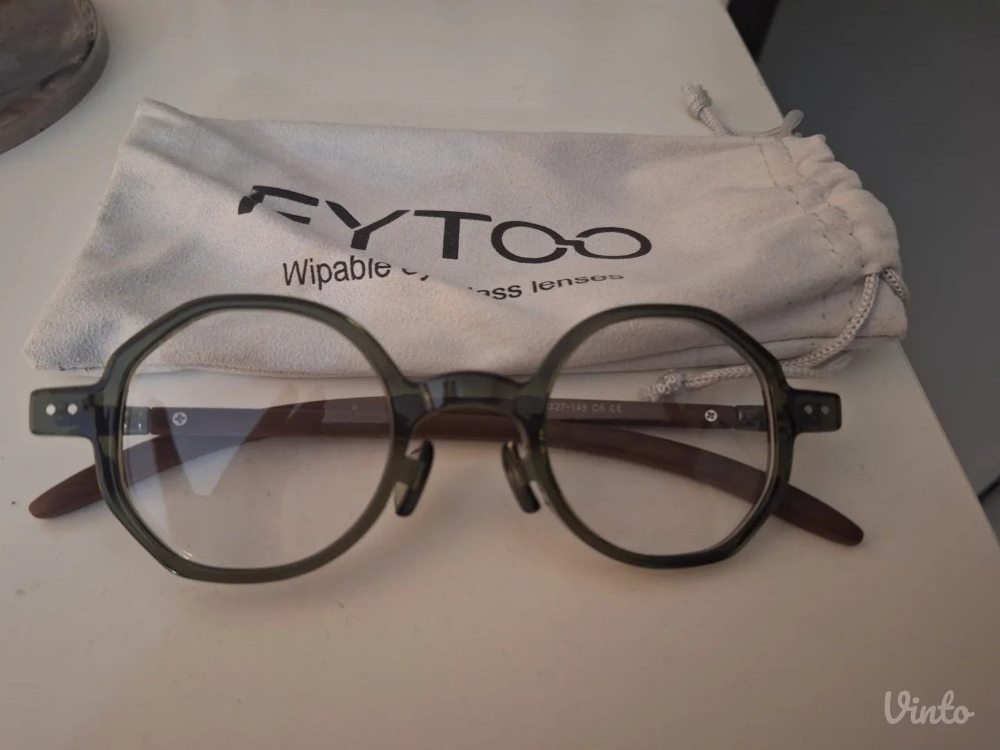 Dioptrijski okvir za naocare