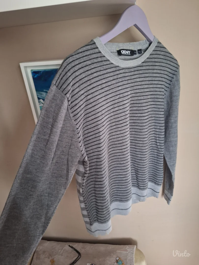 DKNY dzemper od merino vune