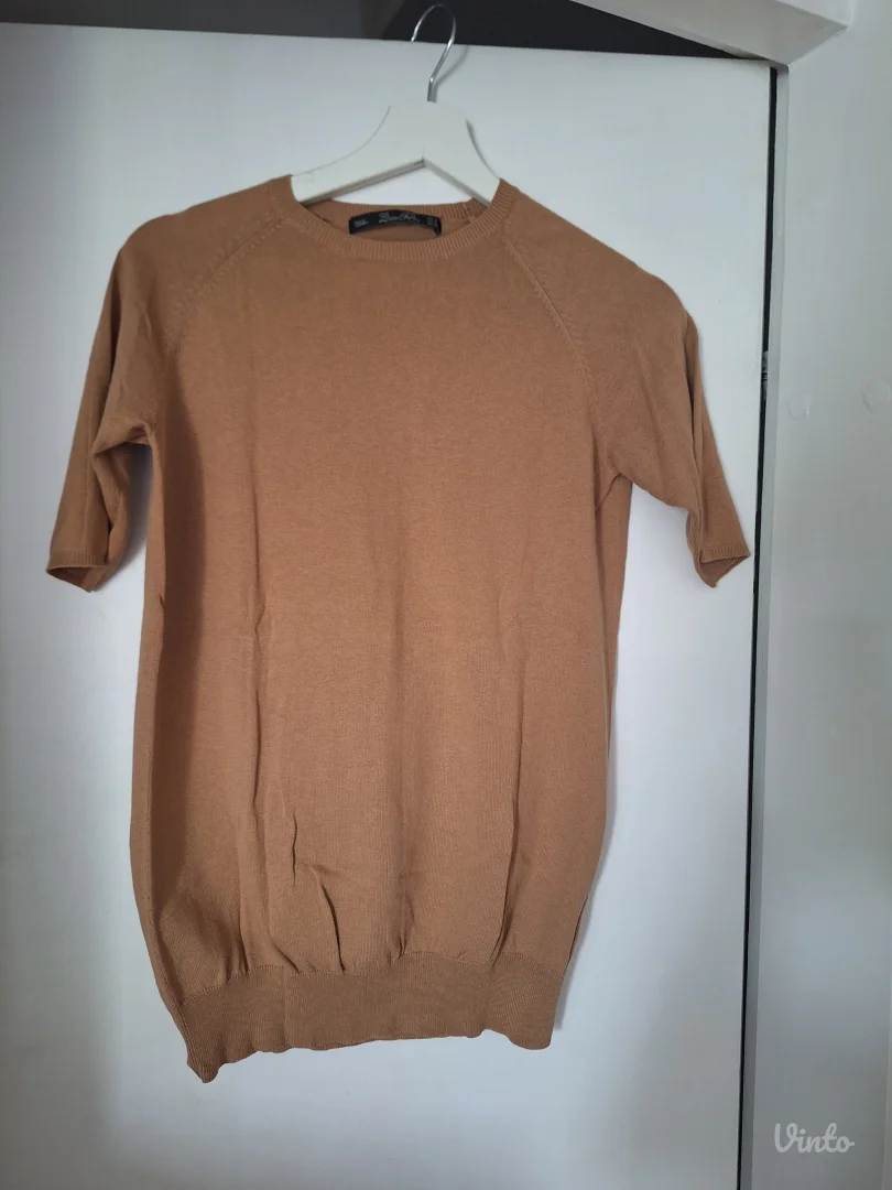 Zara dzemper kratkih rukava