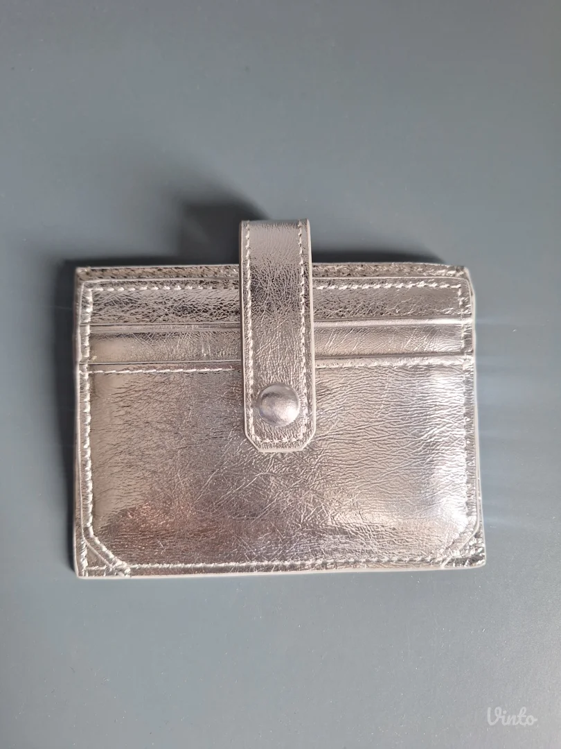 Nov srebrni cardholder