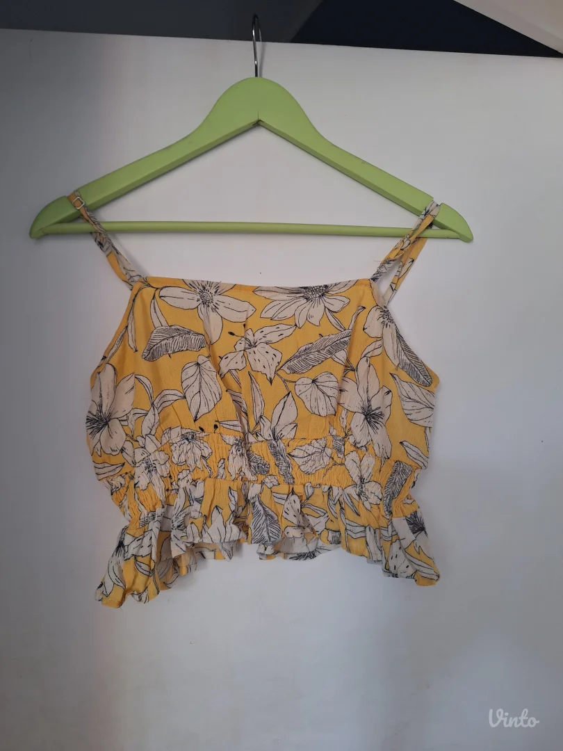 Pull&bear cvetni crop top