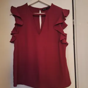 Bershka bluza s karnerima