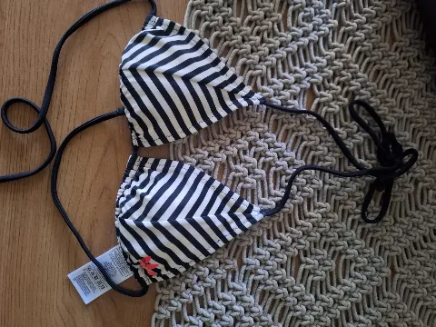 Adidas gornji deo kupaceg