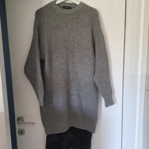 Zara dzemper haljina