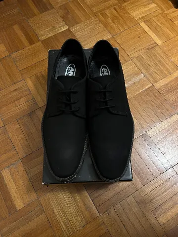 Elegantne muske cipele