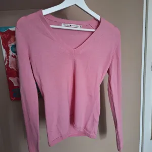 Tommy Hilfiger pink dzemper