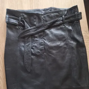 Replay suknja od jagnjece koze