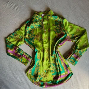 Mango satenska kosulja sa printom