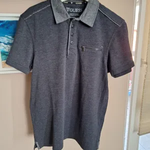 Guess polo majica