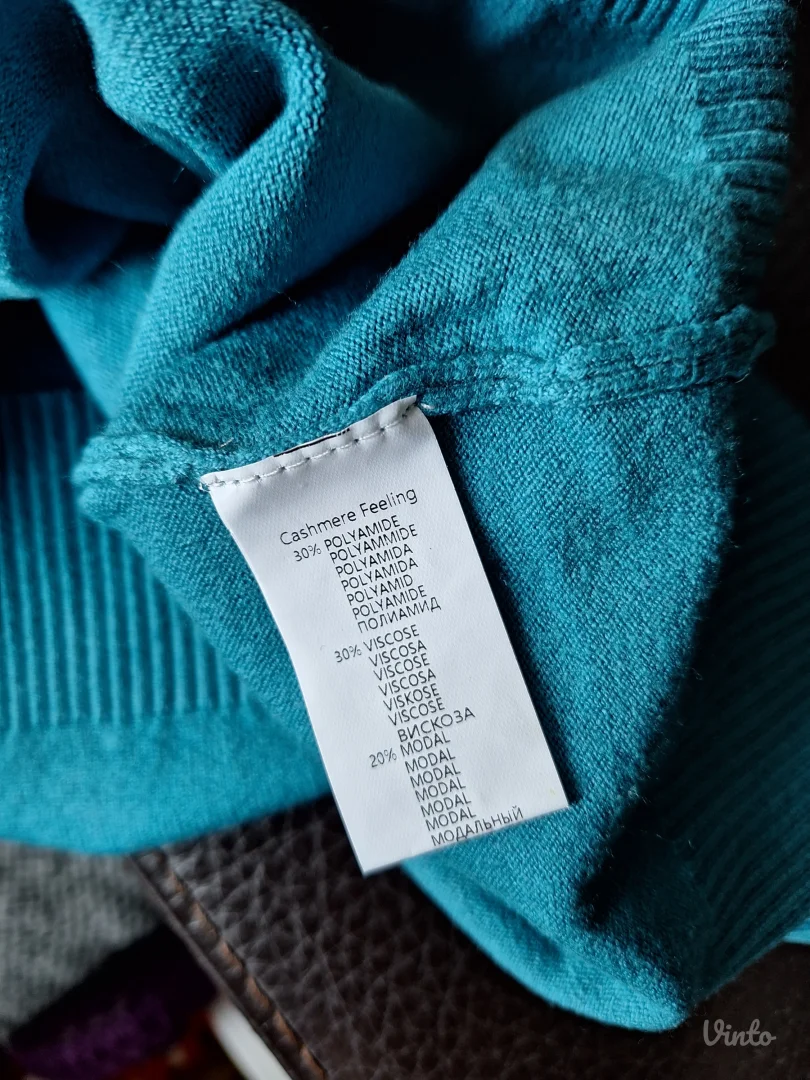 Tirkizna dzemper rolka