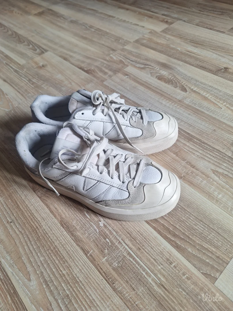 New balance bele patike