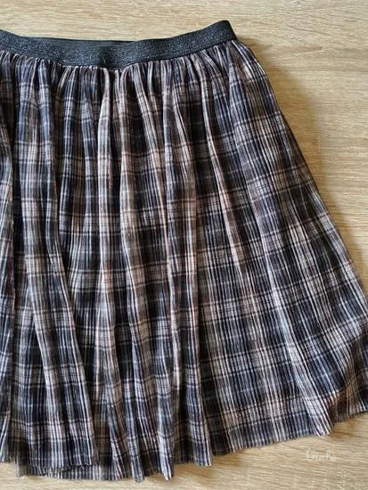 Zara karirana suknja od tila