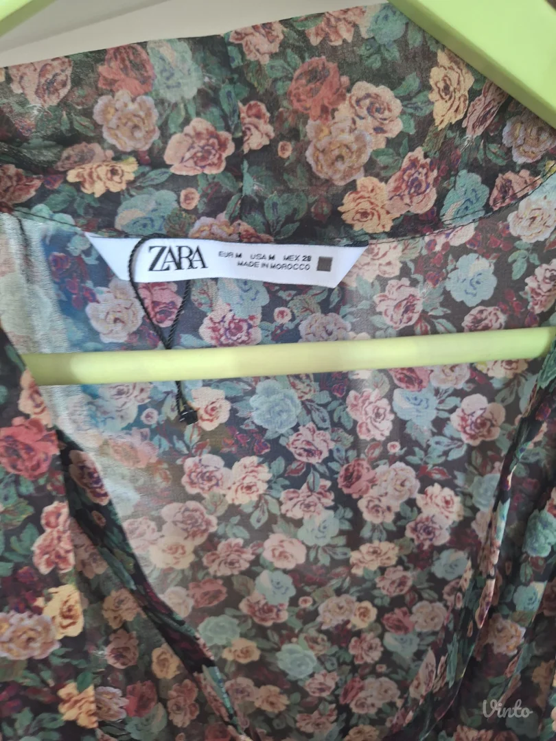 Zara cvetna haljina