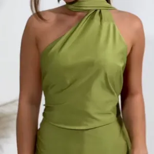 Ženska haljina elegantna