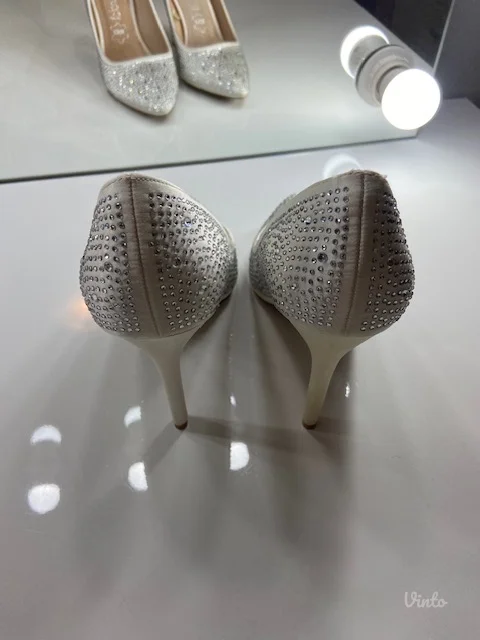 Salonke sa cirkonima