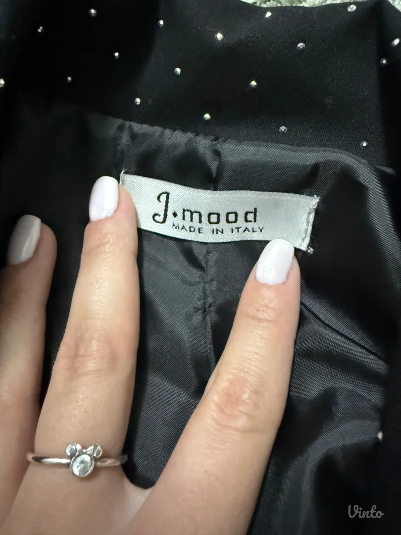 Ženski komplet sako i pantalone