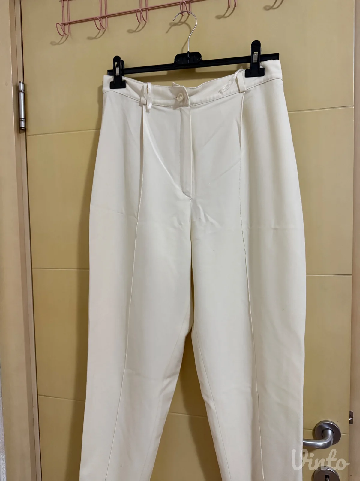 Bele pantalone