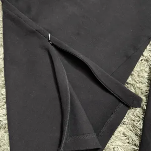 Zara, ženska trenerka