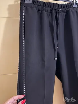 Crne pantalone