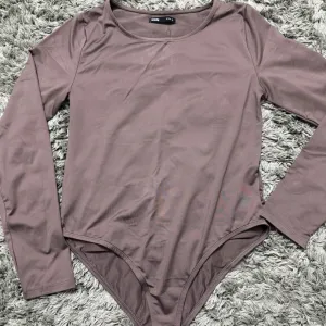 Sinsay, ženski bodi