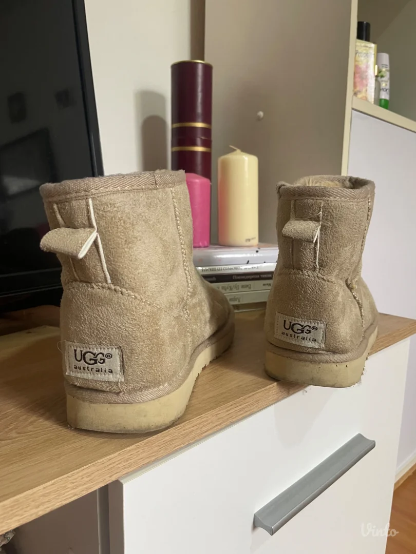 Ugg cizme