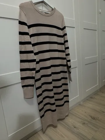 Ženska zimska haljina